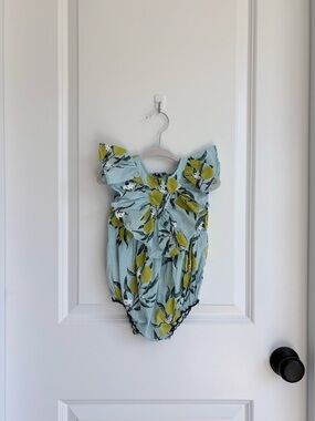 🍋Pink Chicken Baby Raphaela Bubble in Lemon Branch